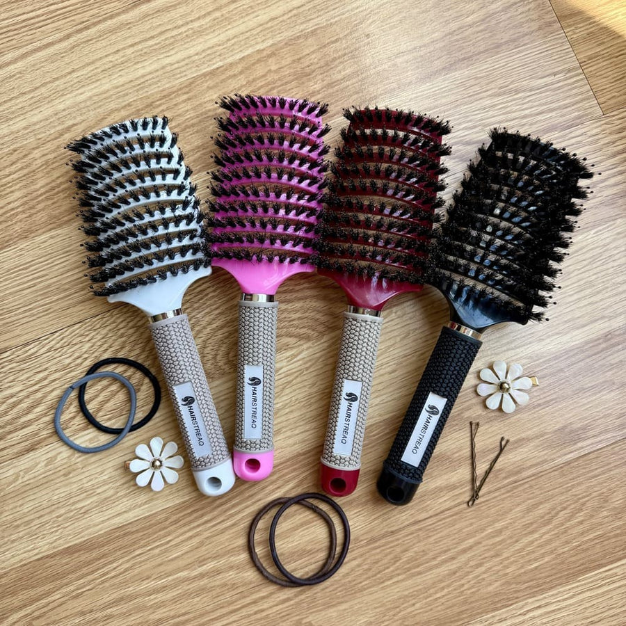 The Hairstreaq detangling brush